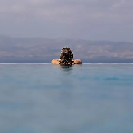Villa Elanora