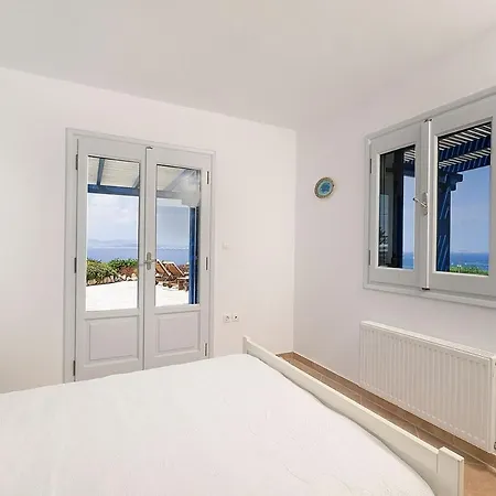 Elanora Villa